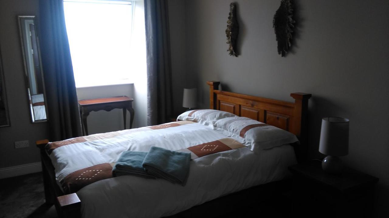 Caitin'S Hotel Kells  Ngoại thất bức ảnh